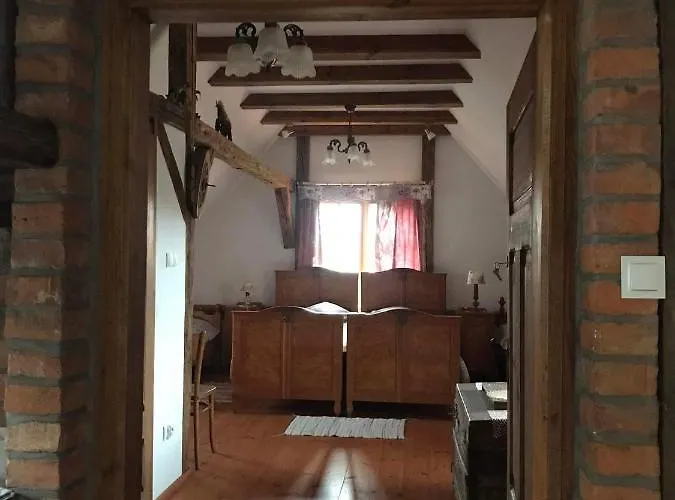 Sielski Zakatek 팜스테이 Tokary